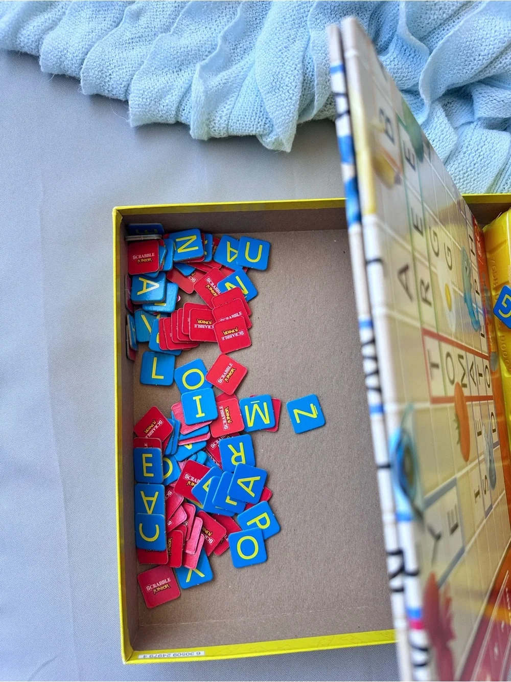 Hasbro Scrabble Junior Board Game with Blue, Red, Green & Yellow Characters